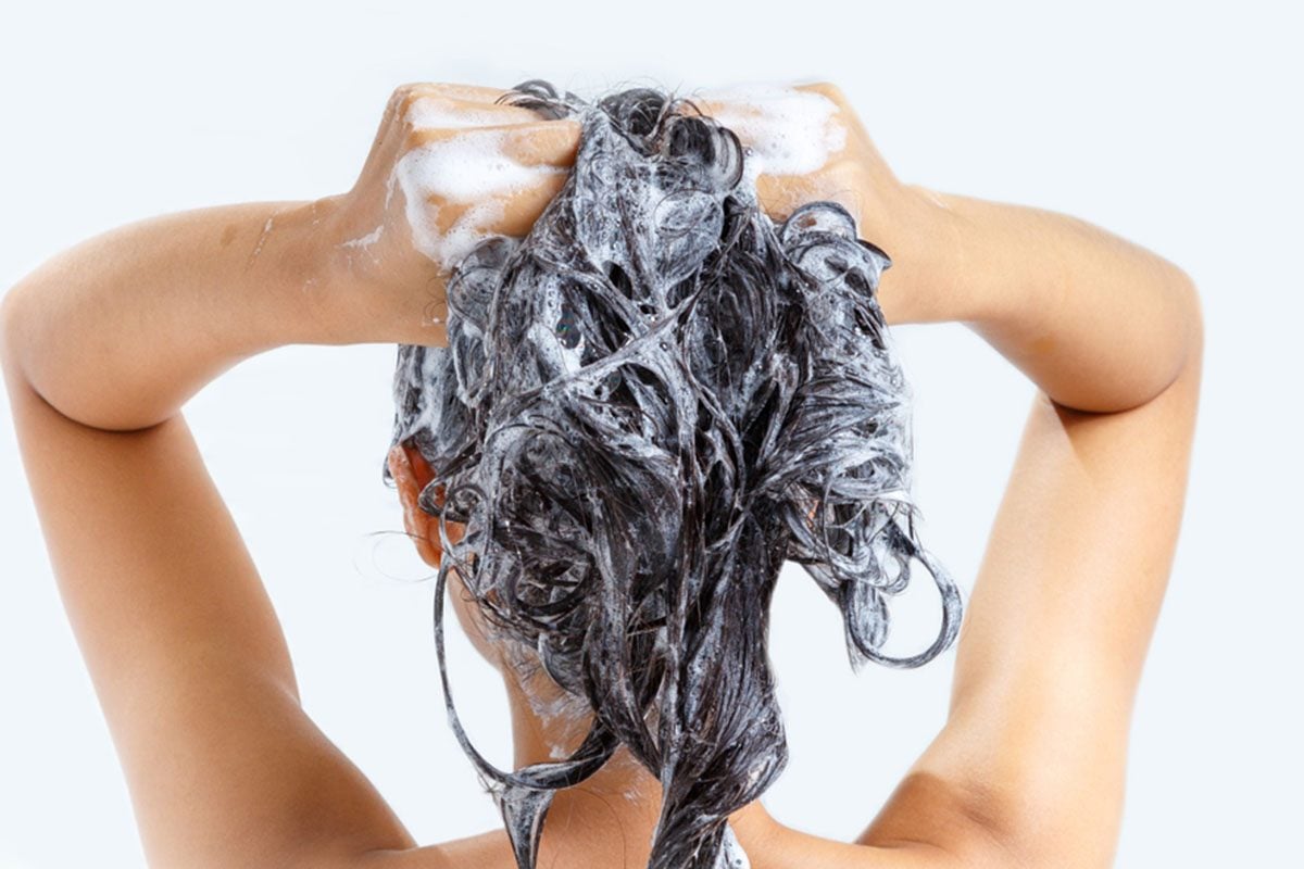 Wash Hair Without Shampoo: Co-Washes, Vinegar Rinses, and More