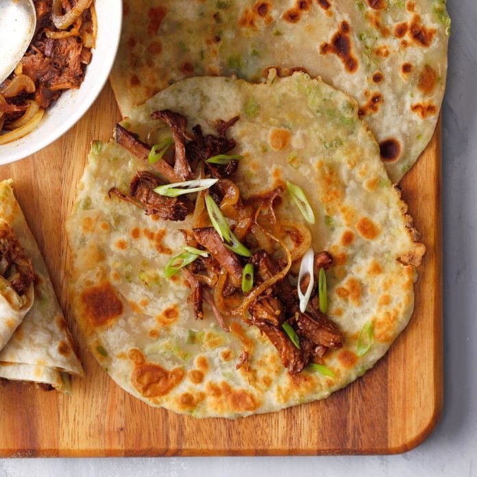 Chinese Green Onion Pancake Beef Rolls