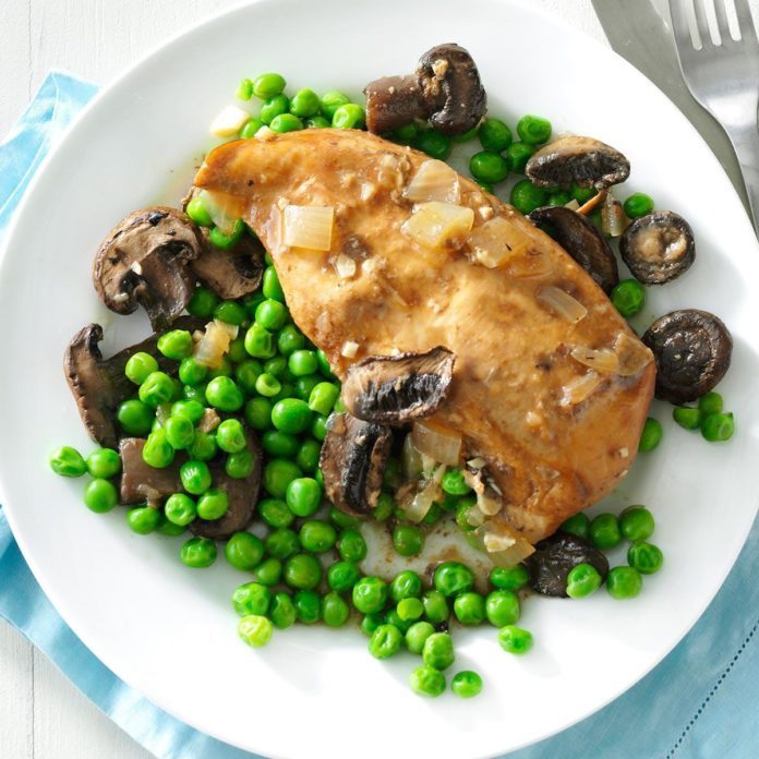 Pressure Cooker Mushroom Chicken and Peas