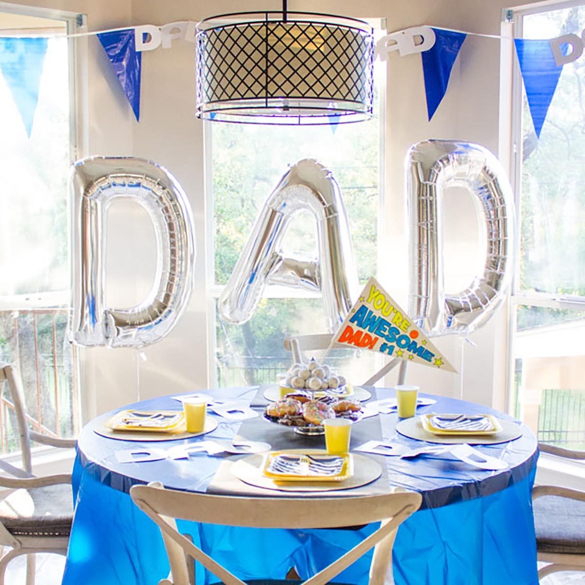 Our Favorite Father's Day Decorations