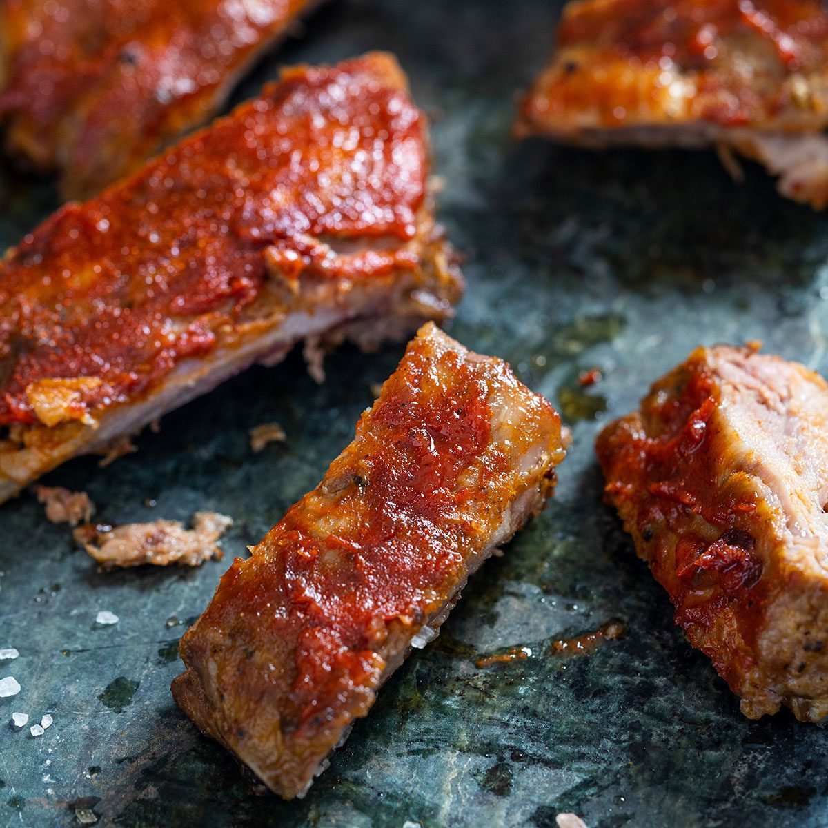 Spare ribs with bbq sauce