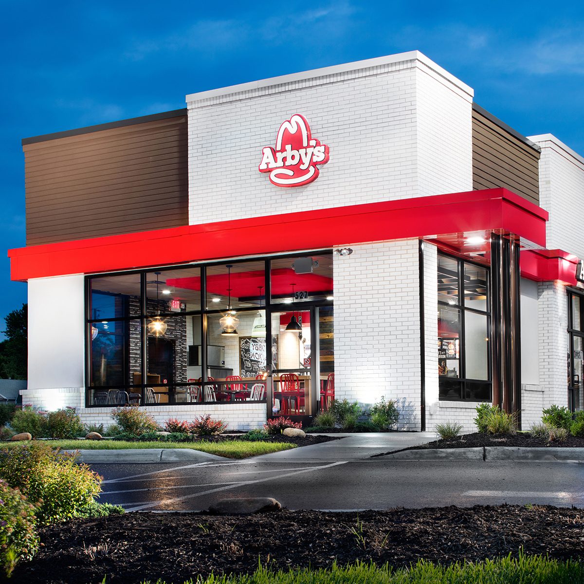 arbys restaurant exterior 