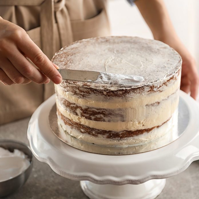 Our Favorite Frosting Tools for Bakery Window-Worthy Cakes