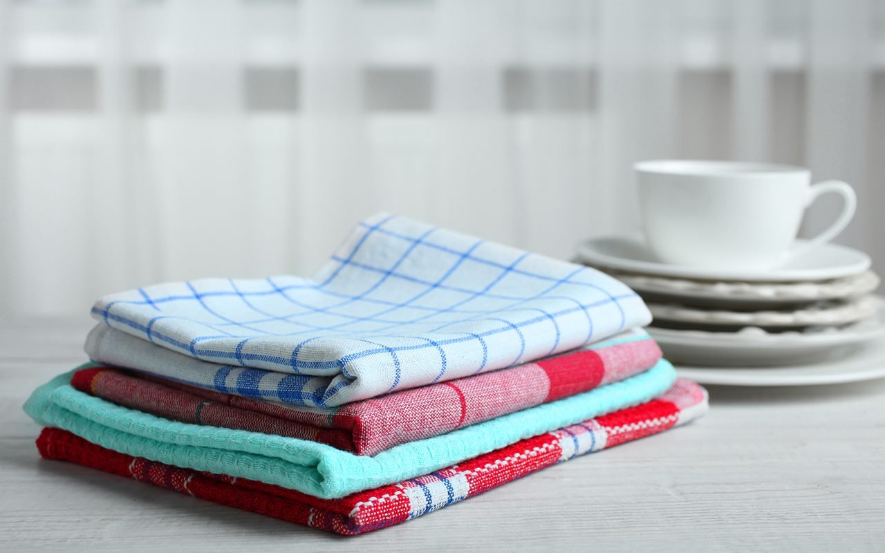 How to Clean Dish Cloths and Tea Towels