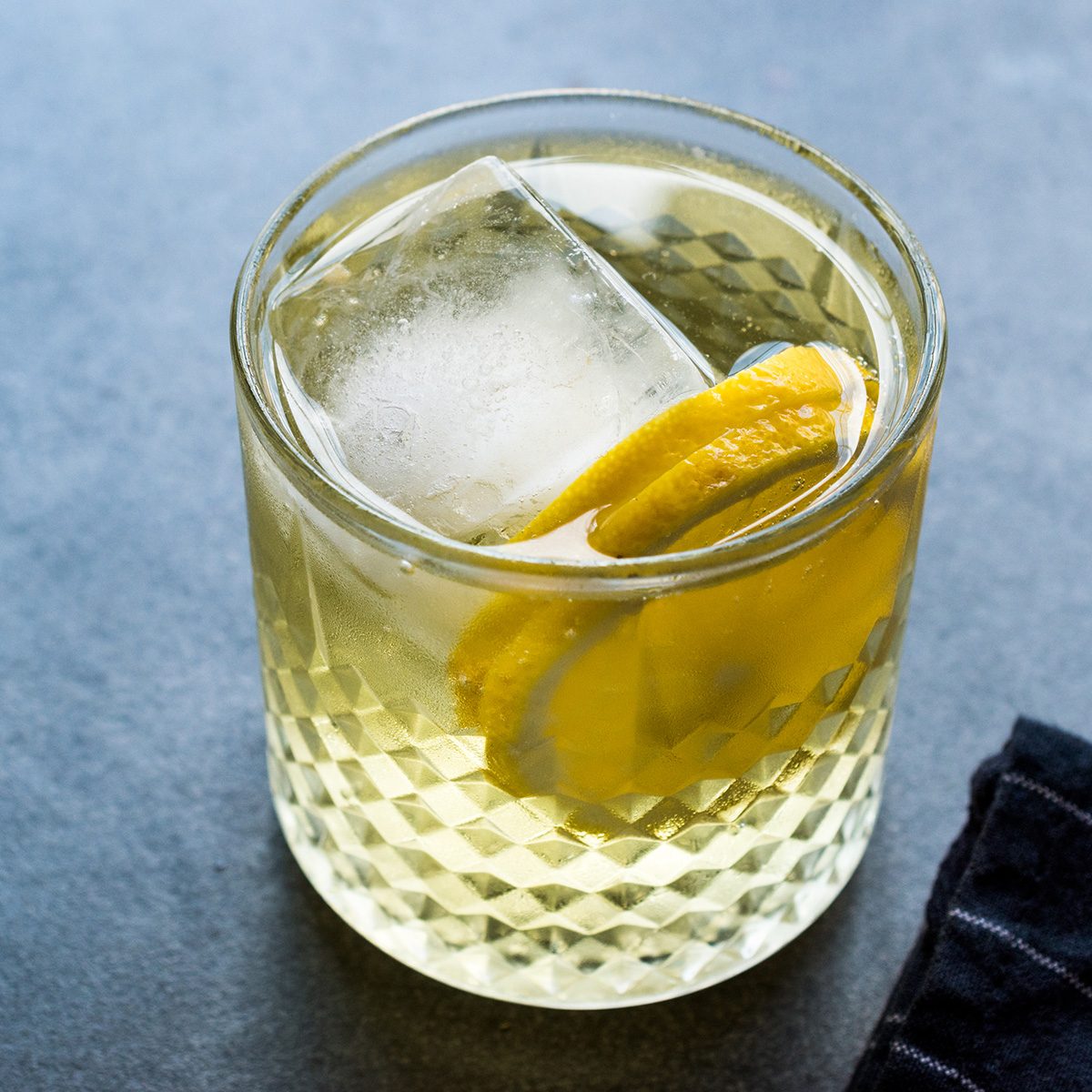 What to Mix with Whiskey for That Extra Kick