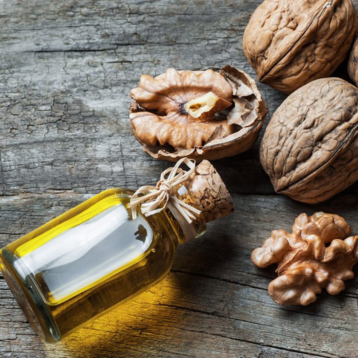 Walnut oil