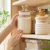 6 Things You Should Store in the Pantry and 6 Things You Shouldn't