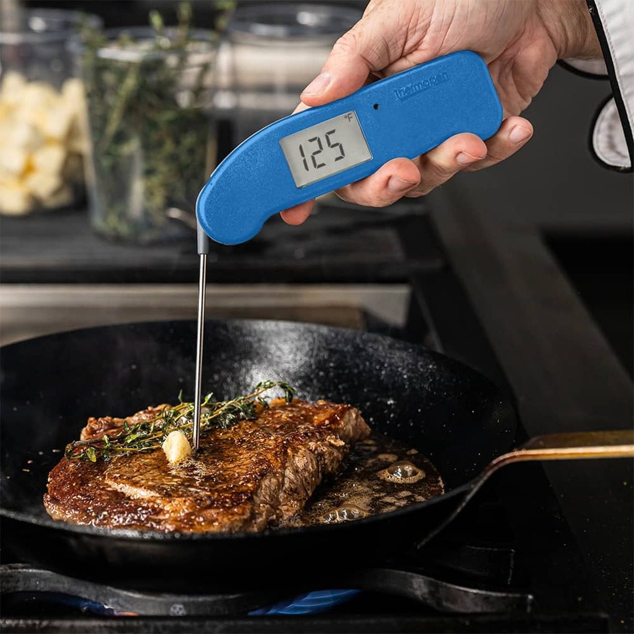 https://www.tasteofhome.com/wp-content/uploads/2020/02/digital-thermometer-thermapen-ecomm-via-thermoworks.com_.jpg?fit=700%2C700