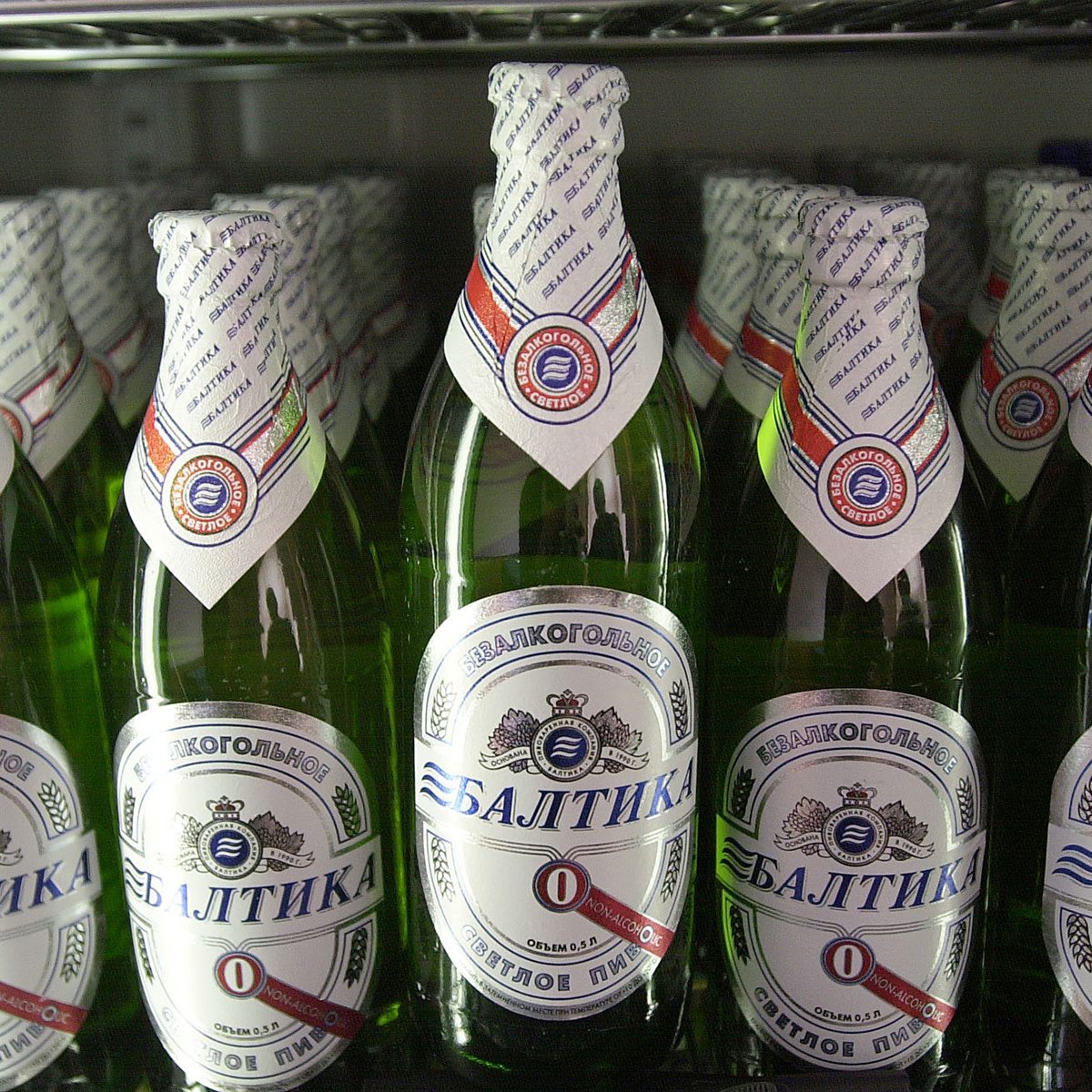 390421 04: Russia''s new non-alcoholic beer, "Baltika No. 0," which has been selling remarkably fast since its February 28, 2001 release date, is seen at the Baltika brewery in St. Petersburg, Russia. Brewed in the nation''s largest brewery by the Swedish-Finnish firm Baltika, some say the surge in it''s popularity is due to it being seen as a "healthy" alternative to vodka. (Photo by Scott Peterson/Getty Images)