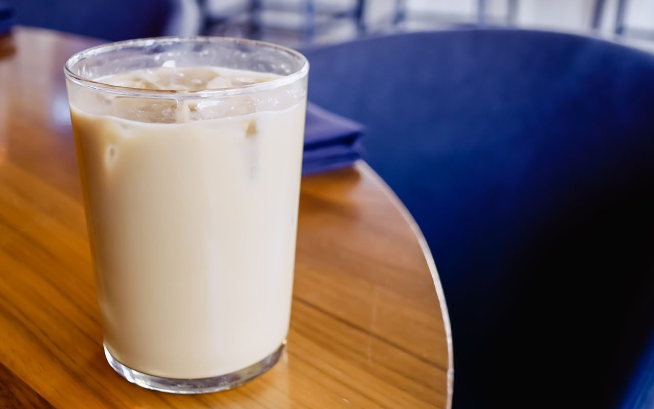 Starbucks Copycat Iced Latte Recipe (Without Espresso Maker)