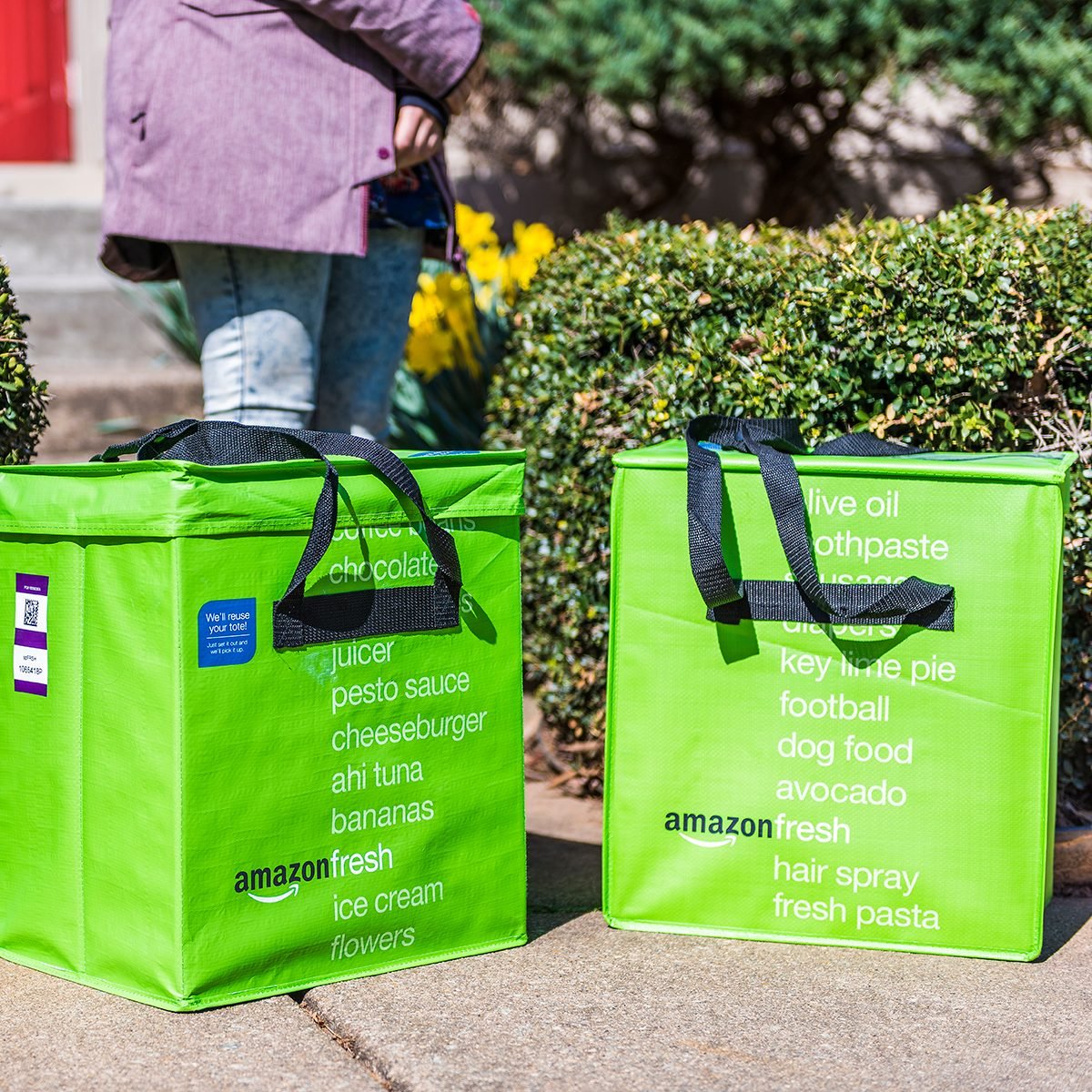 8 places that will deliver groceries straight to your door