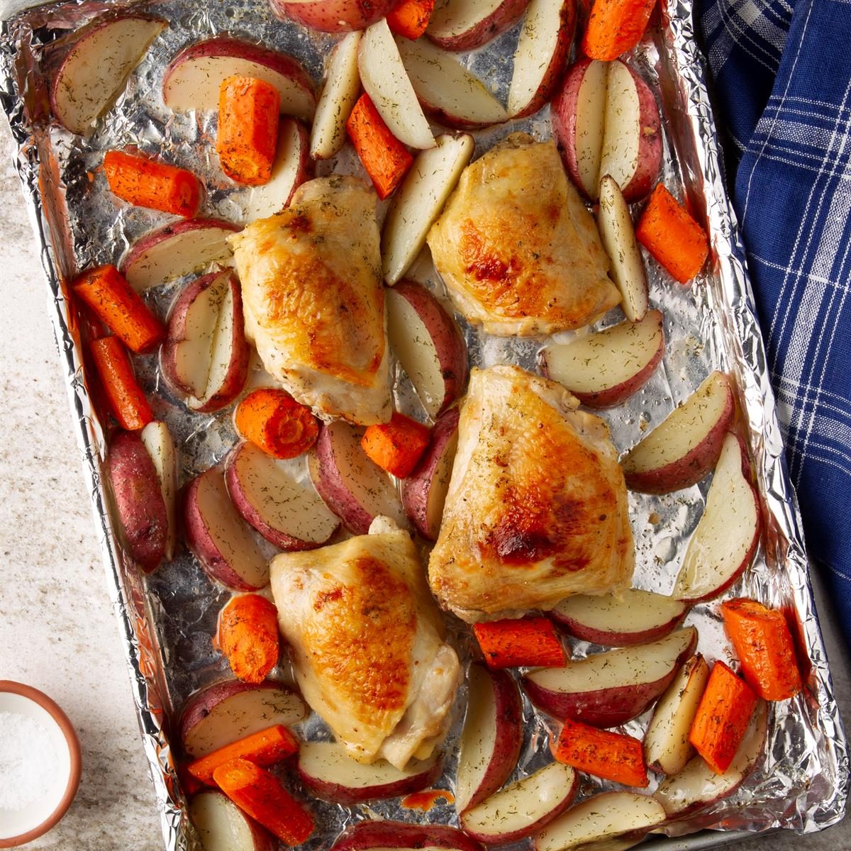 Sheet Pan Caesar Chicken And Potatoes Exps Ft20 194237 F 0306 1 10