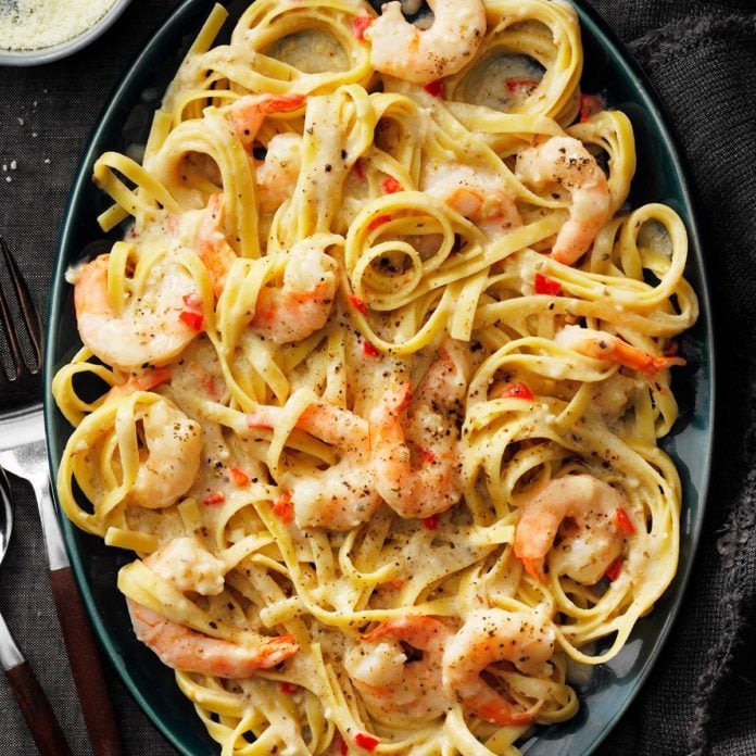 Spicy Shrimp Fettuccine Alfredo Recipe | Taste of Home