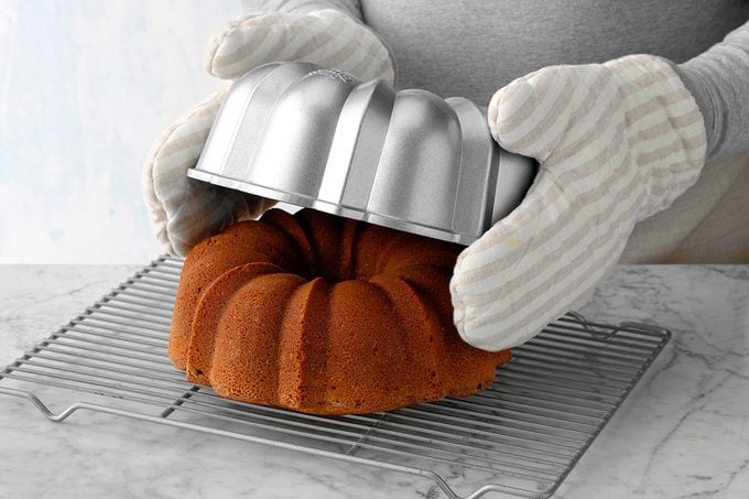 Bringing Back the Bundt Pan: Everyday Coffee Cake - Comfortably Domestic