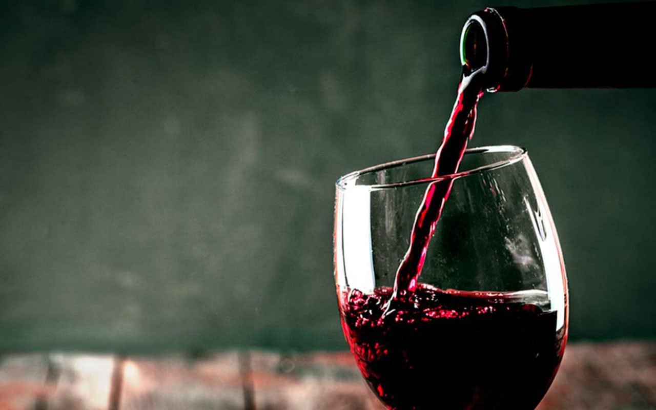 This Is What Can Happen If You Drink a Glass of Wine Every Night