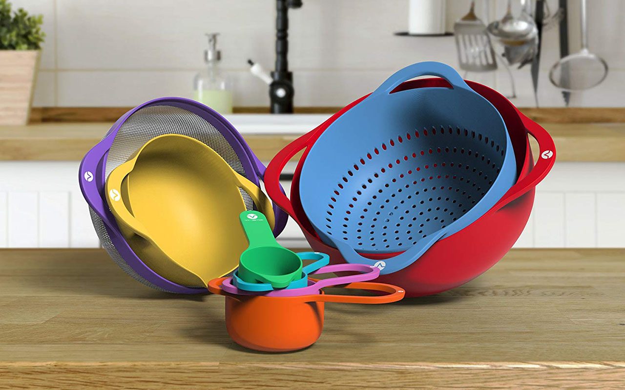 Vremi 13 Piece Mixing Bowl Set - Colorful Kitchen Bowls Colander Mesh Strainer with Handles Measuring Cups and Spoons - BPA Free Plastic Nesting Bowls with...