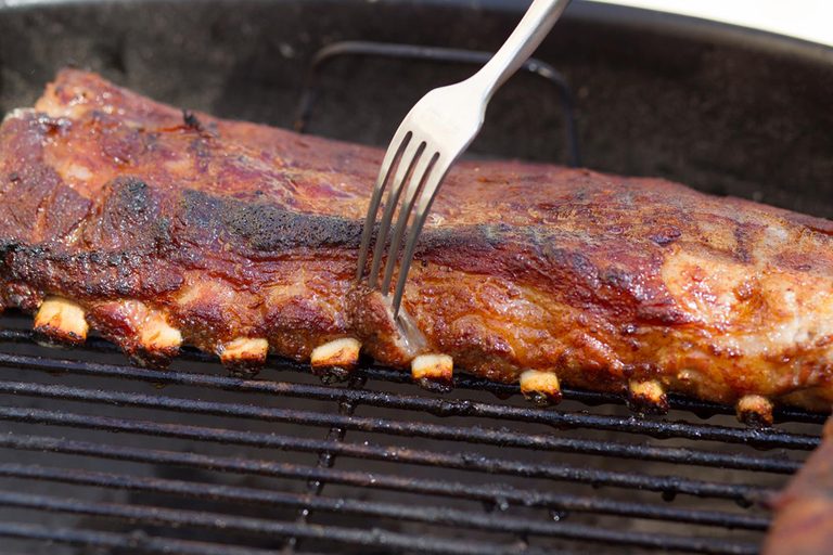 How to Grill Ribs Like a Barbecue Pro | Taste of Home