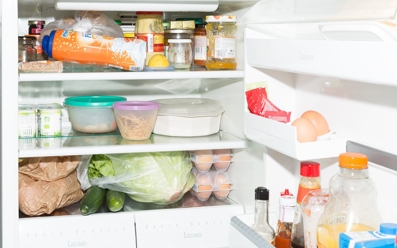5 Ways to Maximize Space In Your Fridge When You're Hosting a Big Meal