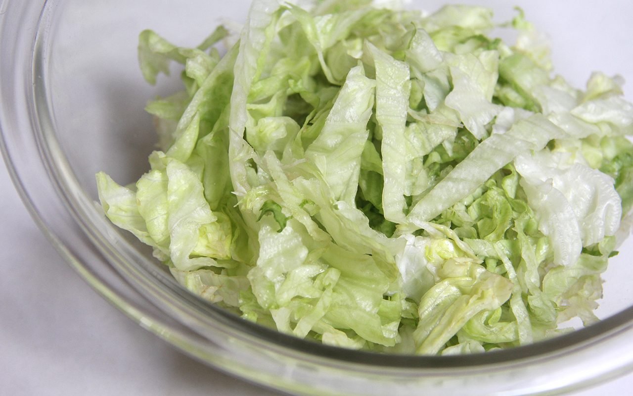 How to Shred Lettuce in a Food Processor, Shredded Lettuce