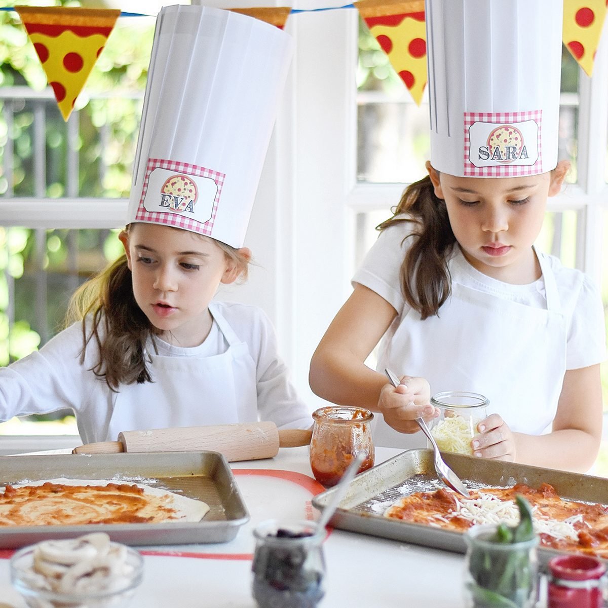 Parent & Kid Friendly Recipe: Mini Pizza Party