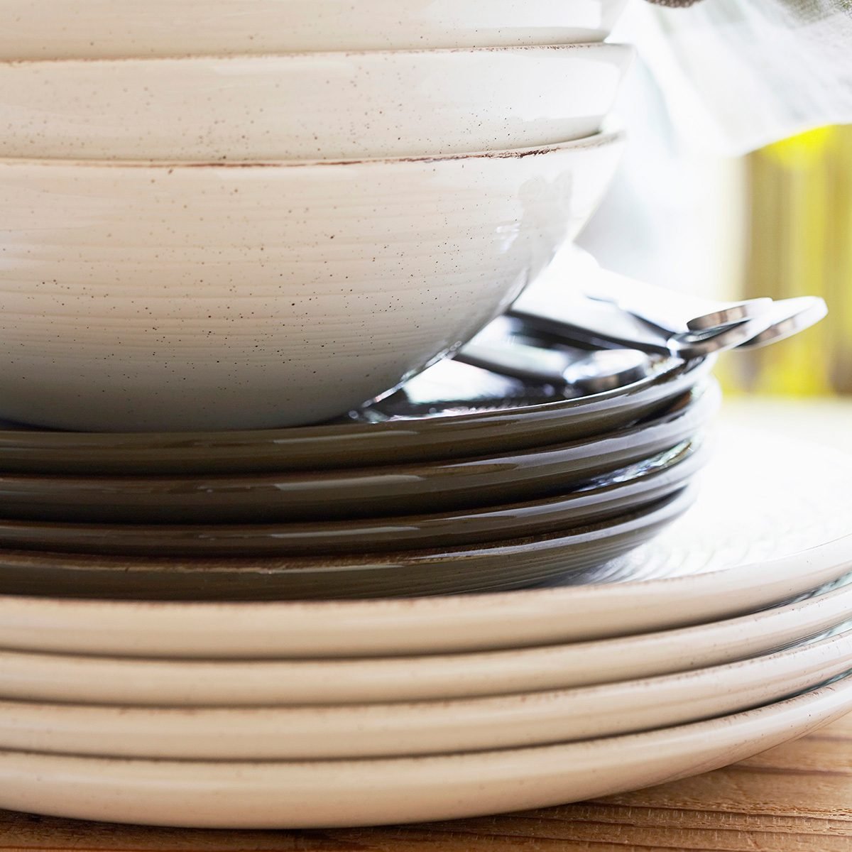 places to buy dinnerware sets
