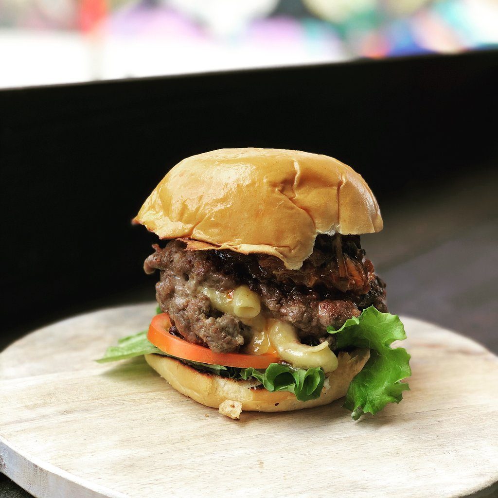 Cheeseburger at Butcher & Bird, Honolulu