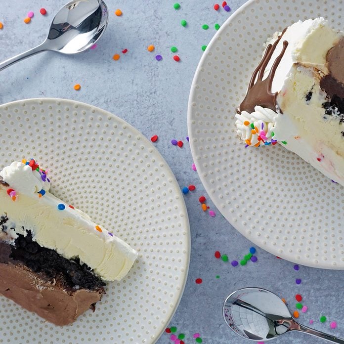 20 Ice Cream Cake Recipes For Your Next Party - Insanely Good