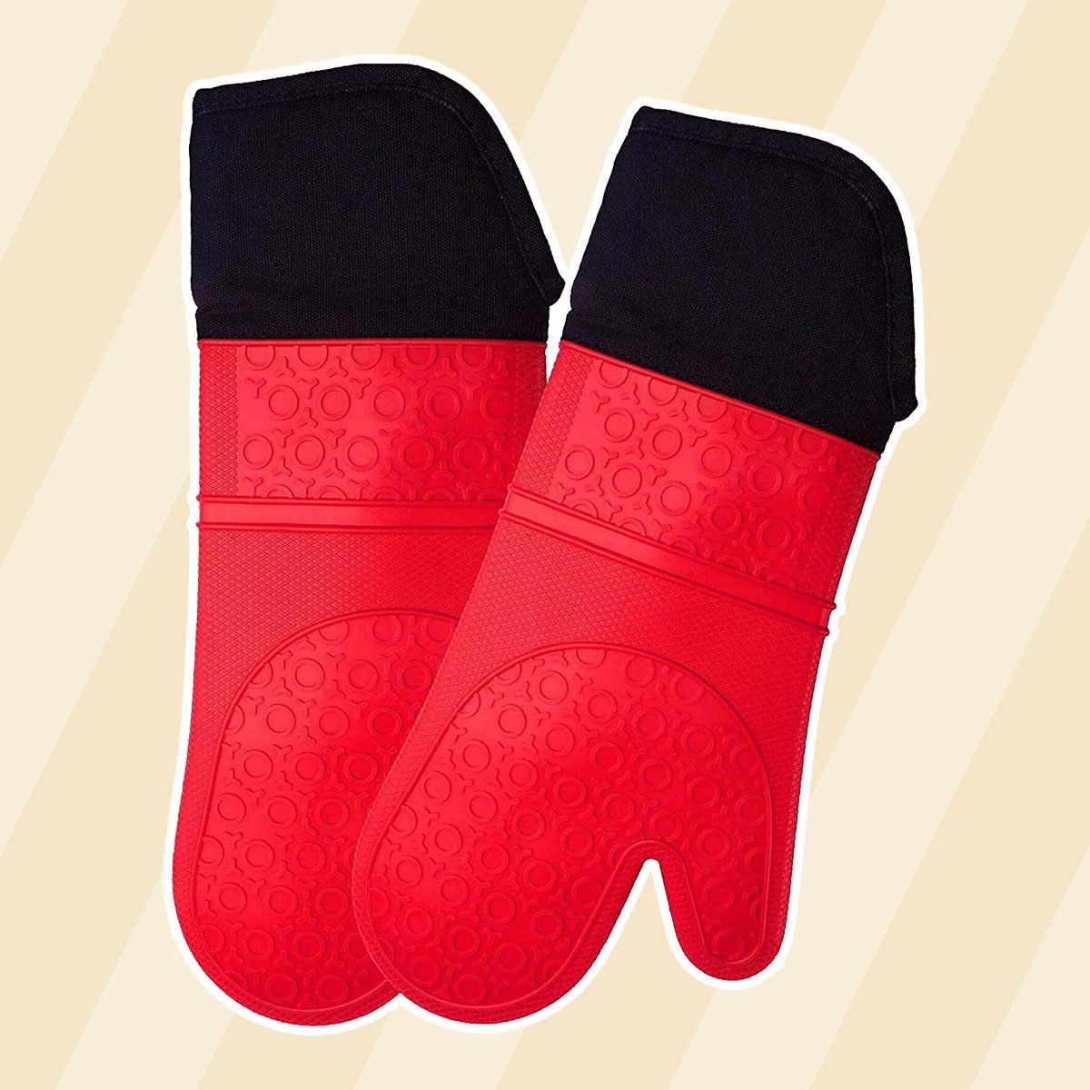 Pair of Oven Mitts Protective Non-slip Oven Gloves with Pair of Heat  Resistant Pot Holder Pads Kitchen Towels (Black) 