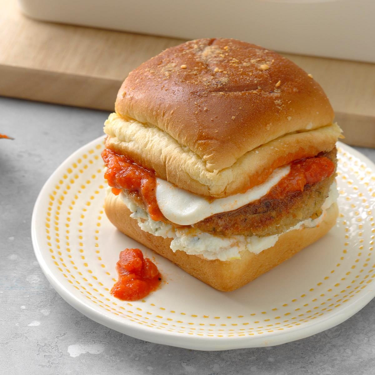 Quick Recipe for the Big Game: Parmesan Brats Sliders - Your