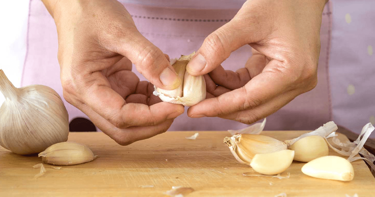 How to Peel Garlic in 20 Seconds Flat Taste of Home