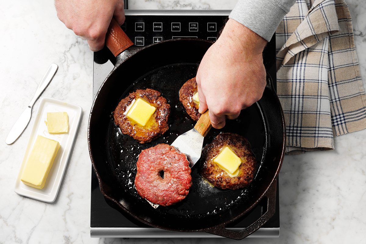 How to Cook Ground Beef Patties on the Stove Everett Hilooppat