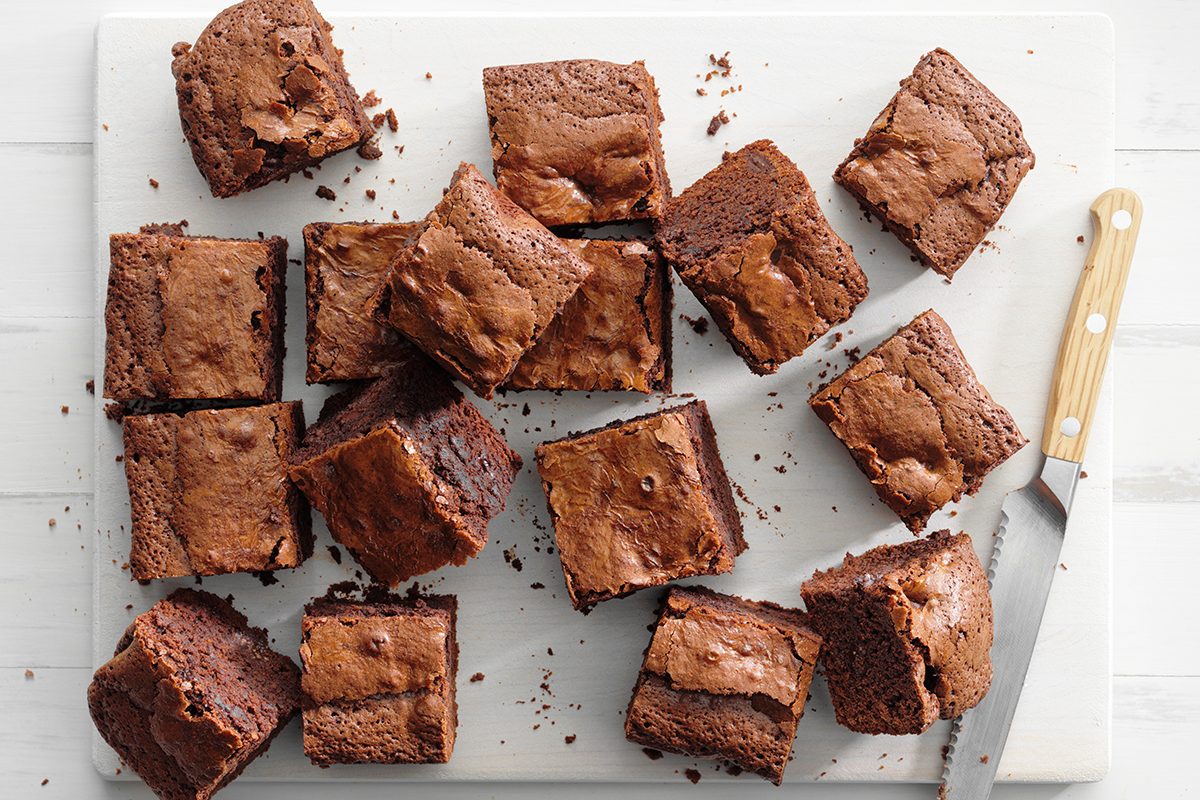 How to Make Fudgy Brownies from Scratch