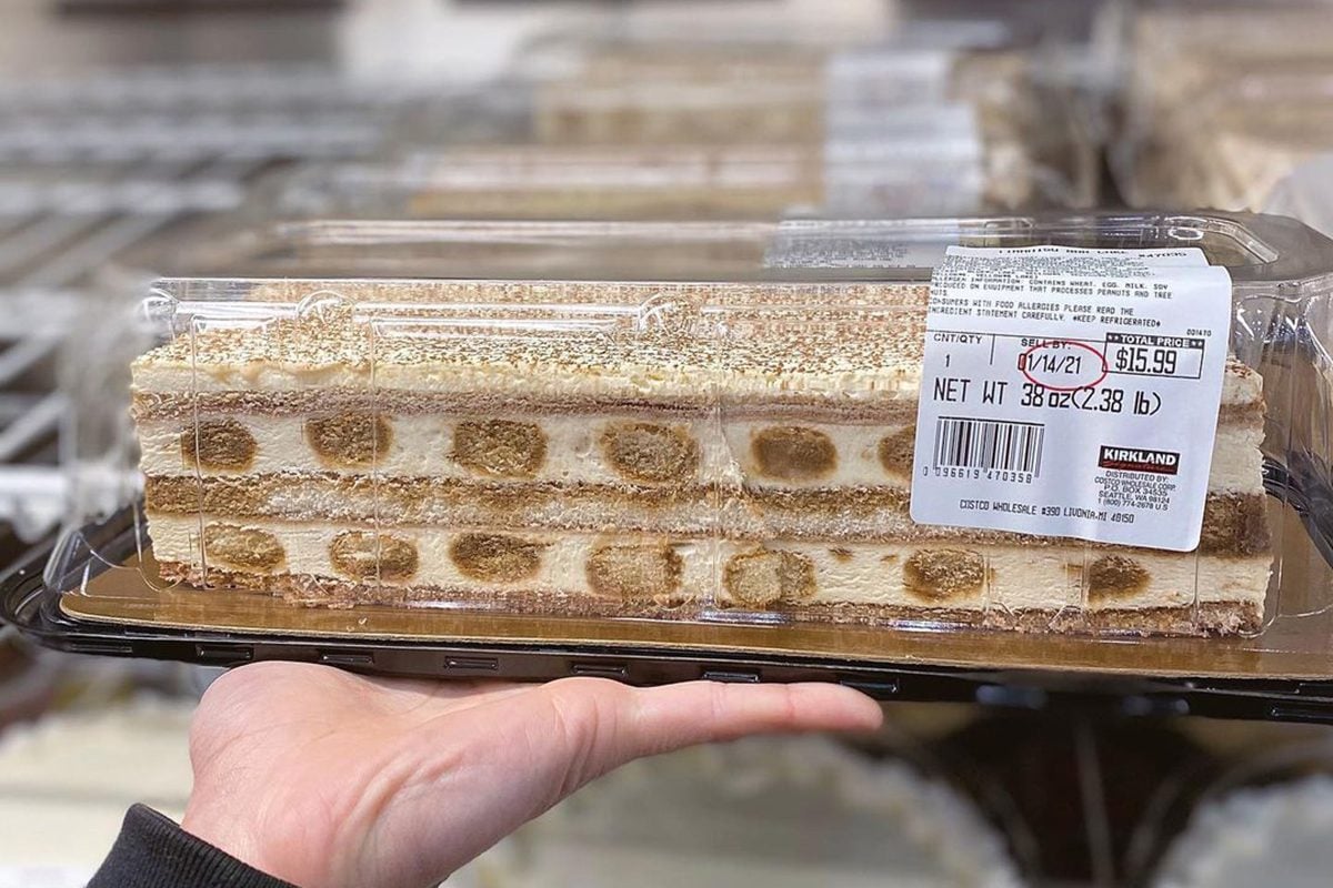 Costco Is Selling A Giant 2 Pound Tiramisu Cake Right Now