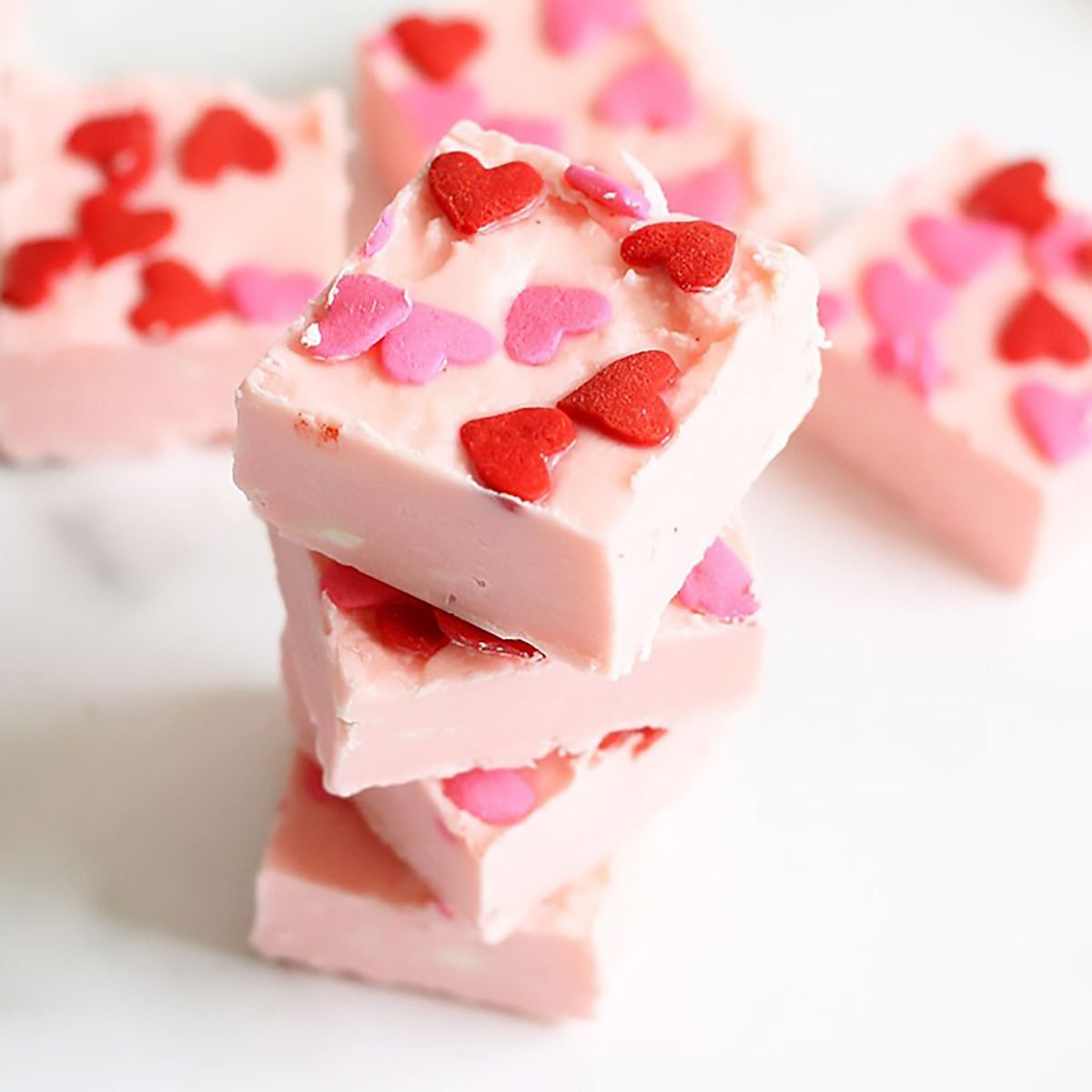 Our Favorite 2-Ingredient Valentine’s Day Desserts | Taste of Home