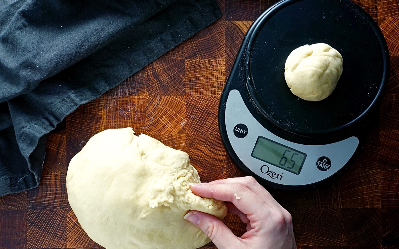 copycat olive garden breadsticks dividing olive garden breadstick dough into equal balls