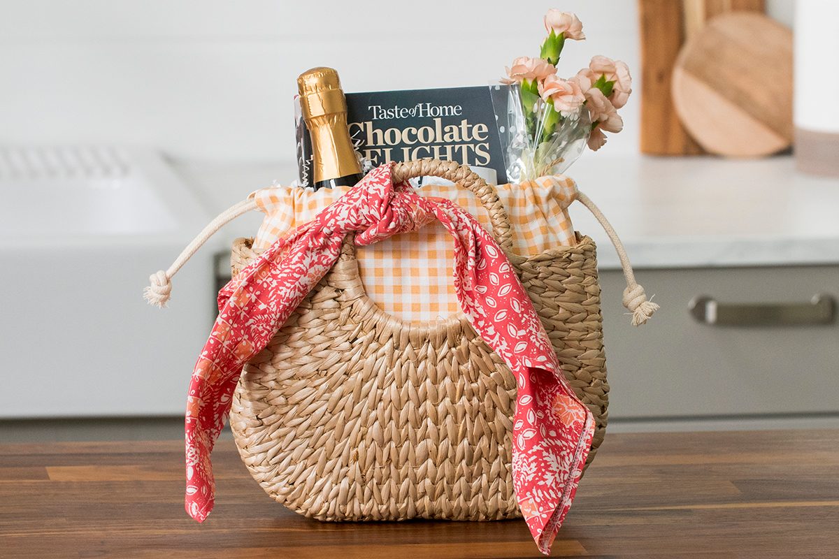 7 Gift Basket Ideas to Wow Clients
