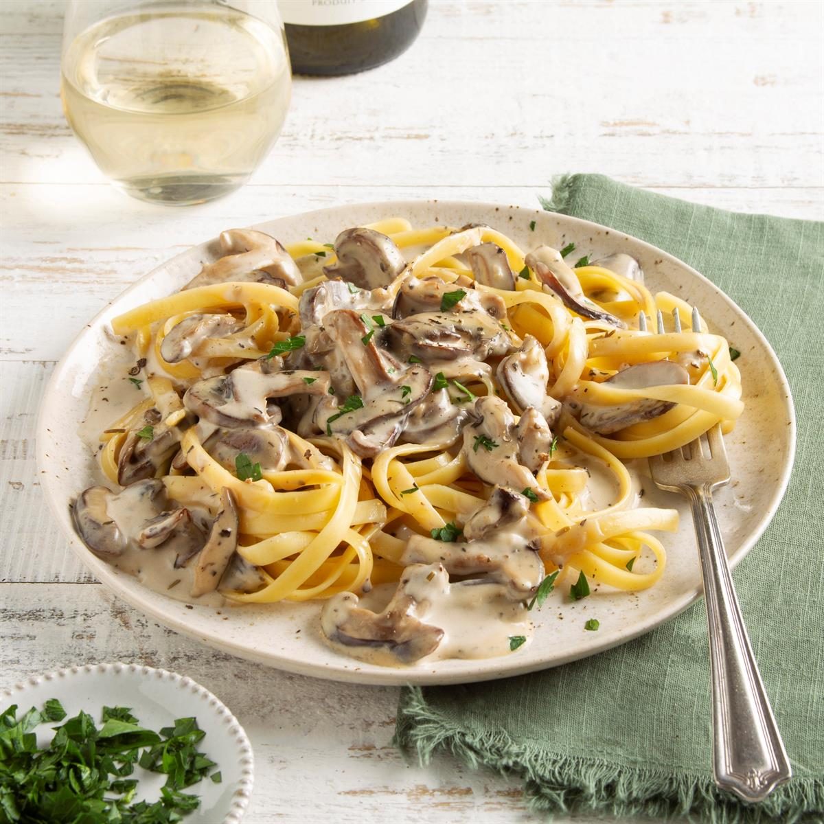 Mushroom Pasta Sauce Recipe: How to Make It