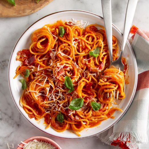 Spaghetti Pork Chops Recipe: How to Make It