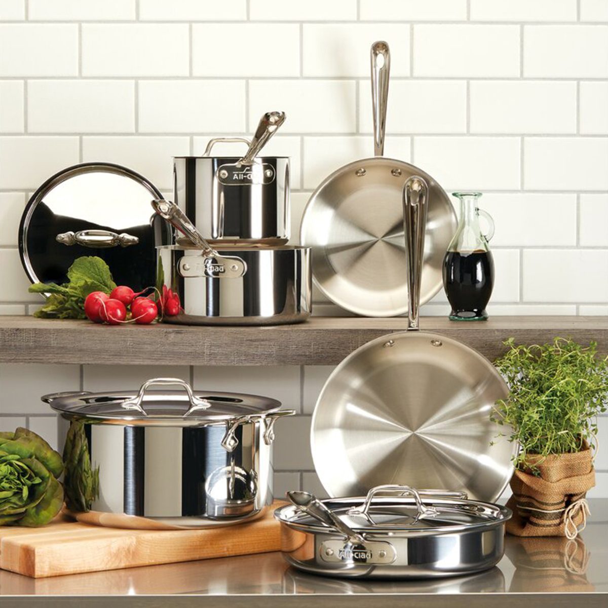 https://www.tasteofhome.com/wp-content/uploads/2021/06/all-clad-d3-stainless-10-piece-stainless-steel-cookware-set.jpg