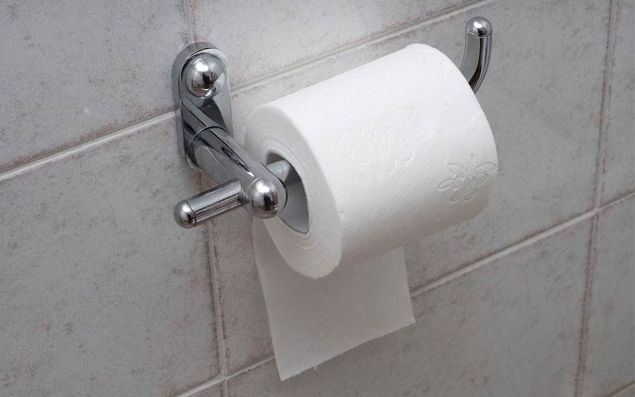 Confirmed: This Is How You Should Hang Your Toilet Paper