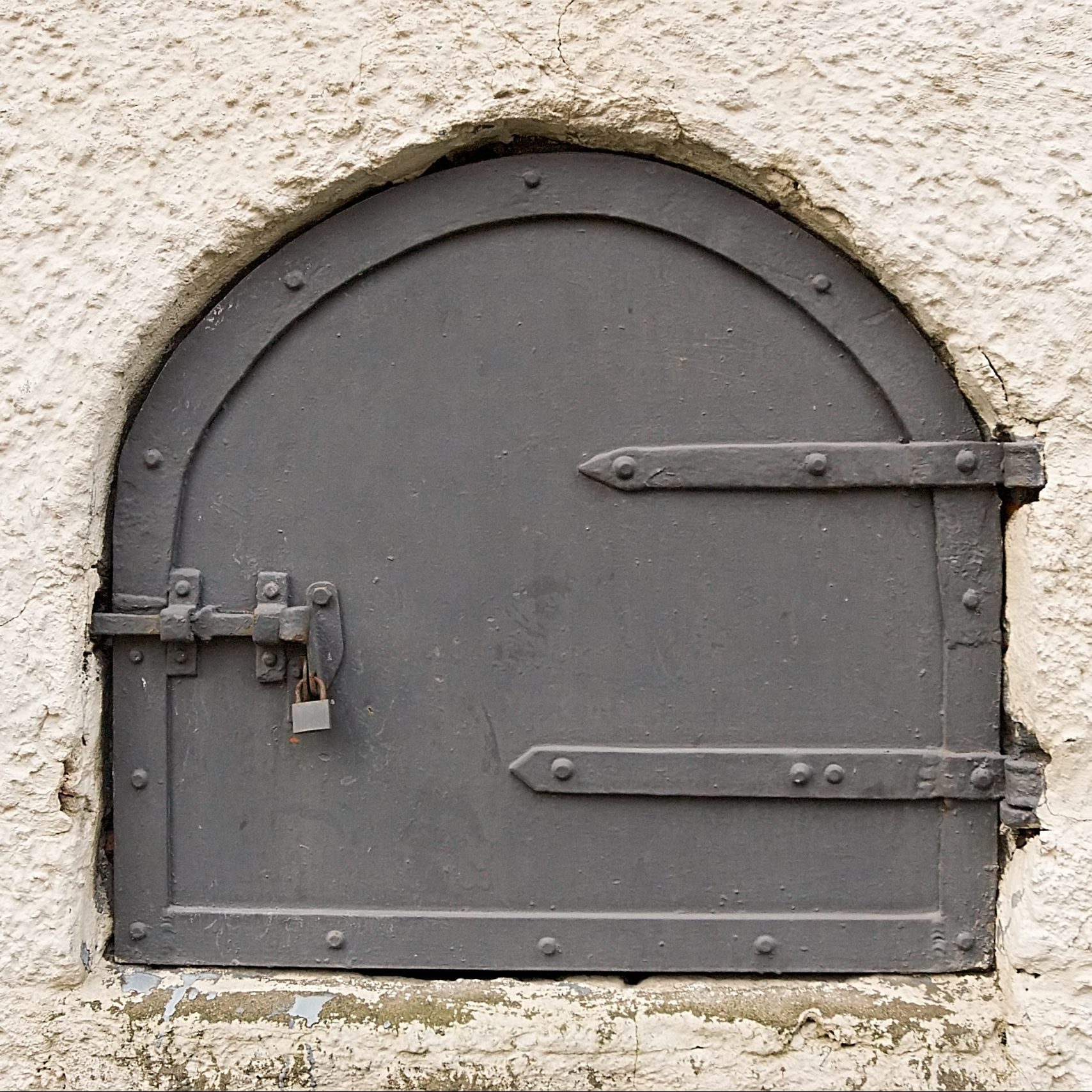 small door to enter basement