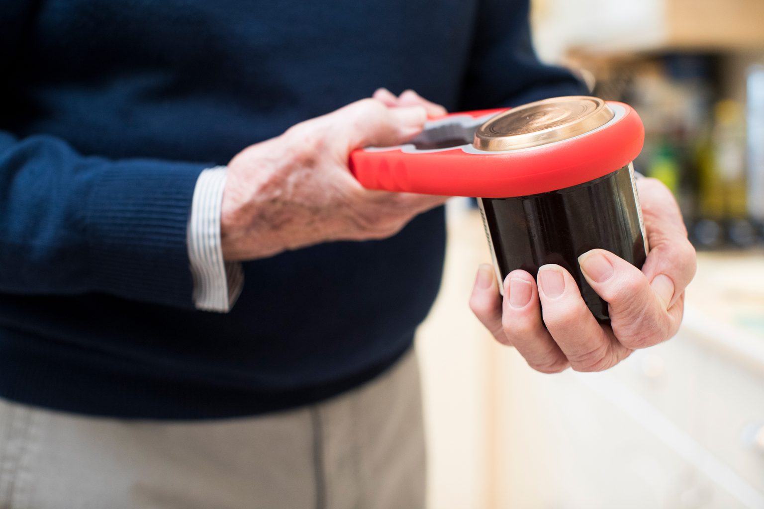 How to Open a Jar 6 Tricks for Prying Open Even the Most Stubborn Lids