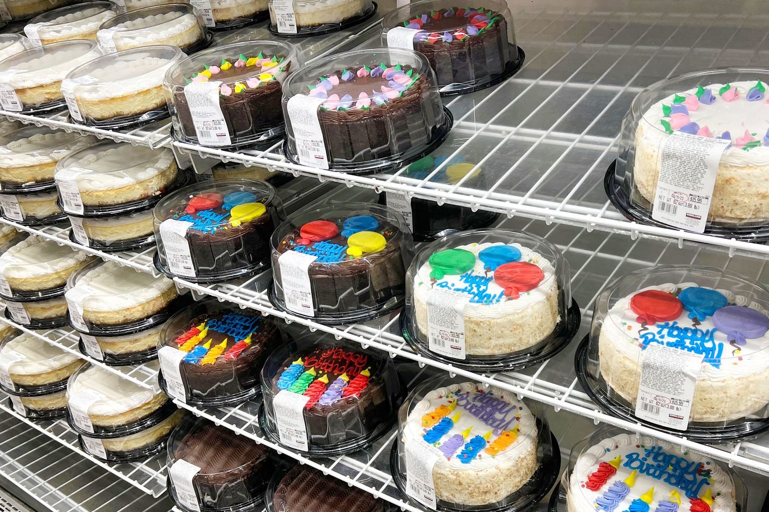 10 Things You Need to Know About Costco Cakes | Taste of Home