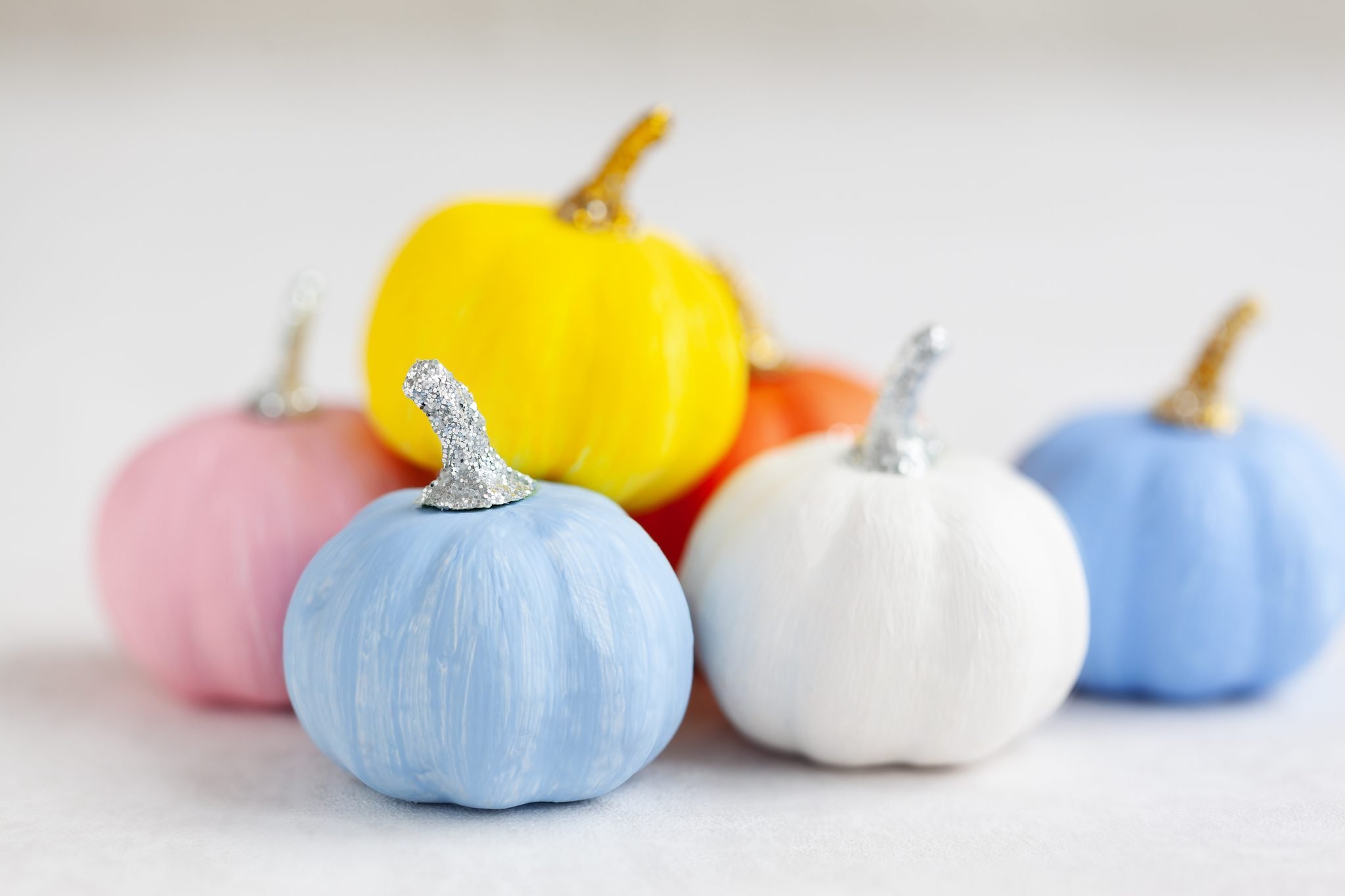 what-do-the-different-pumpkin-colors-mean-taste-of-home