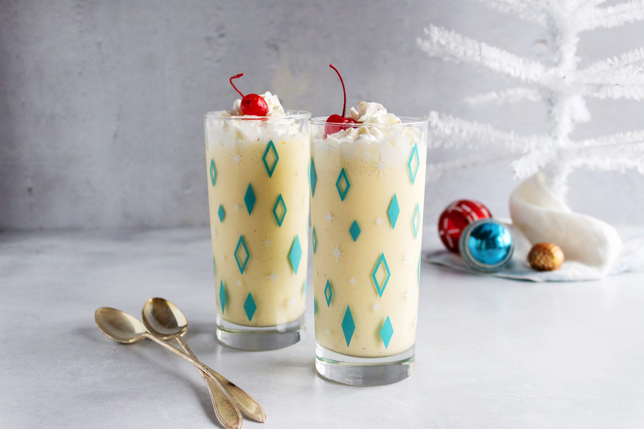 McDonald's Eggnog Shake How to Make it at Home