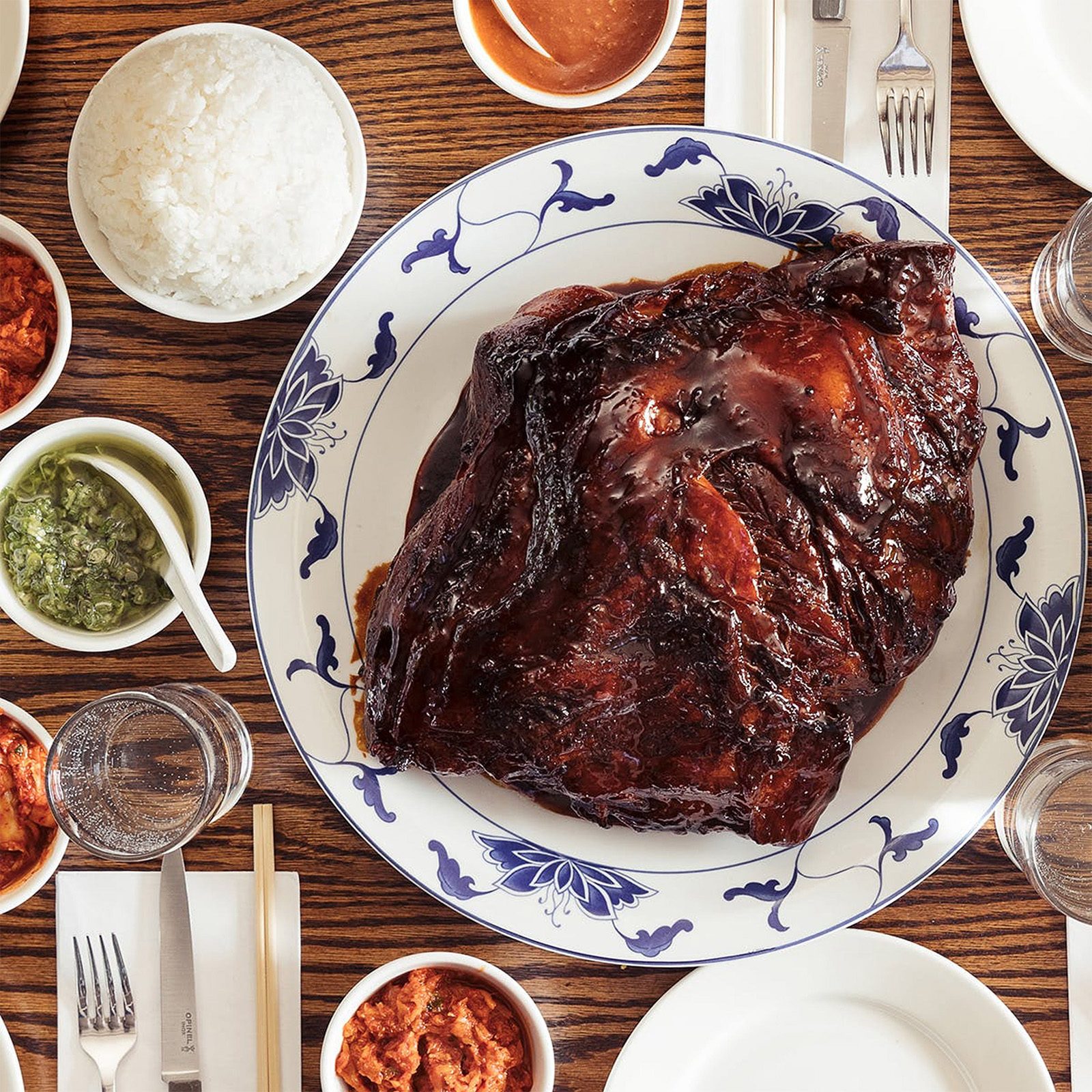 where-to-order-christmas-dinner-in-2022-taste-of-home