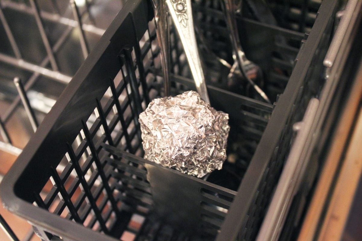 Here's How Often You Should Really Be Cleaning Your Silverware Tray