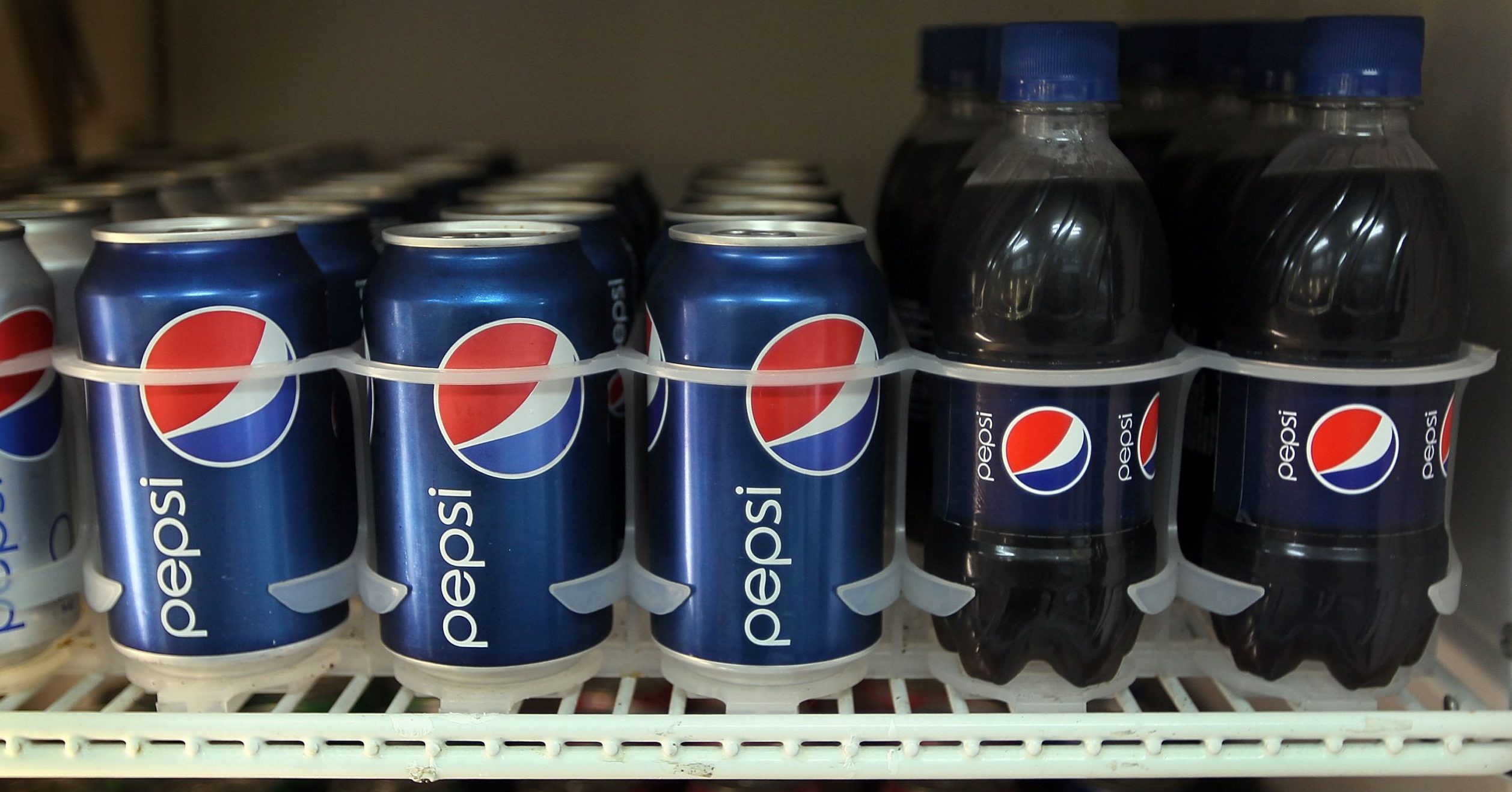 Nitro Pepsi Review: Does It Taste Different Than Regular Pepsi?