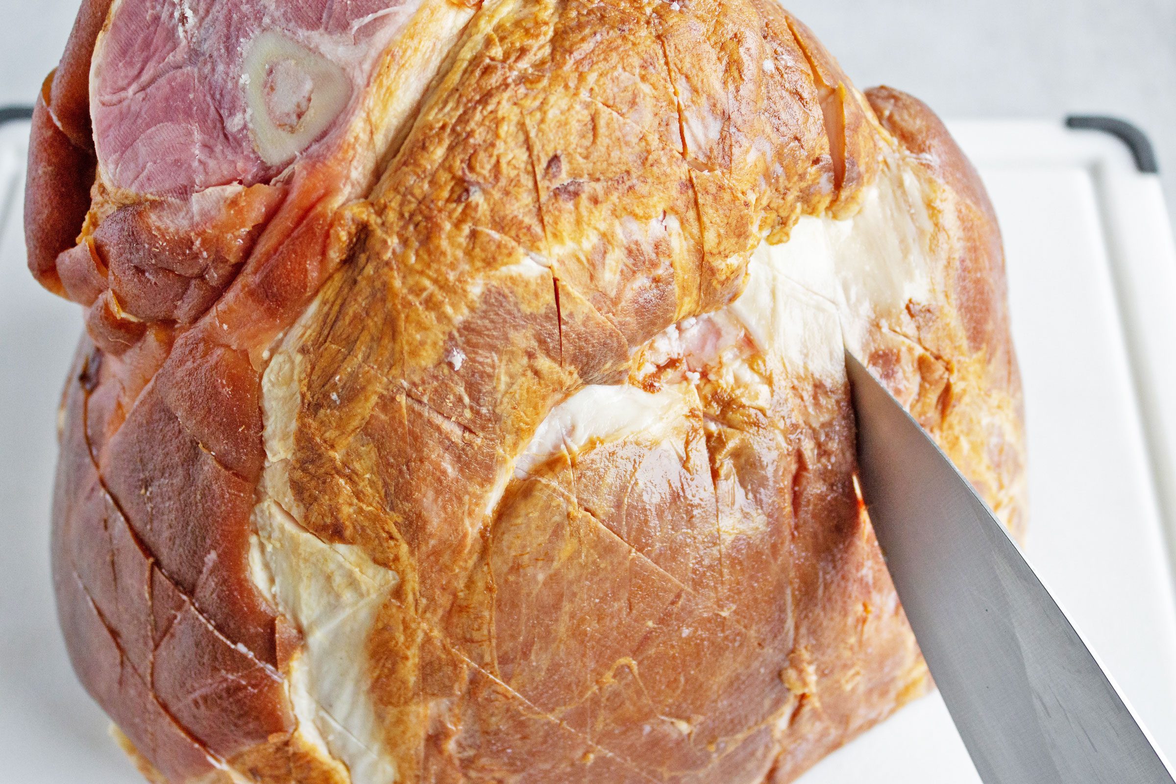 How To Cook A Smoked Ham - EverydayMaven™