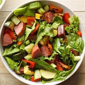 Grilled Summer Sausage Salad Exps Rc21 265865 B11 30 14b
